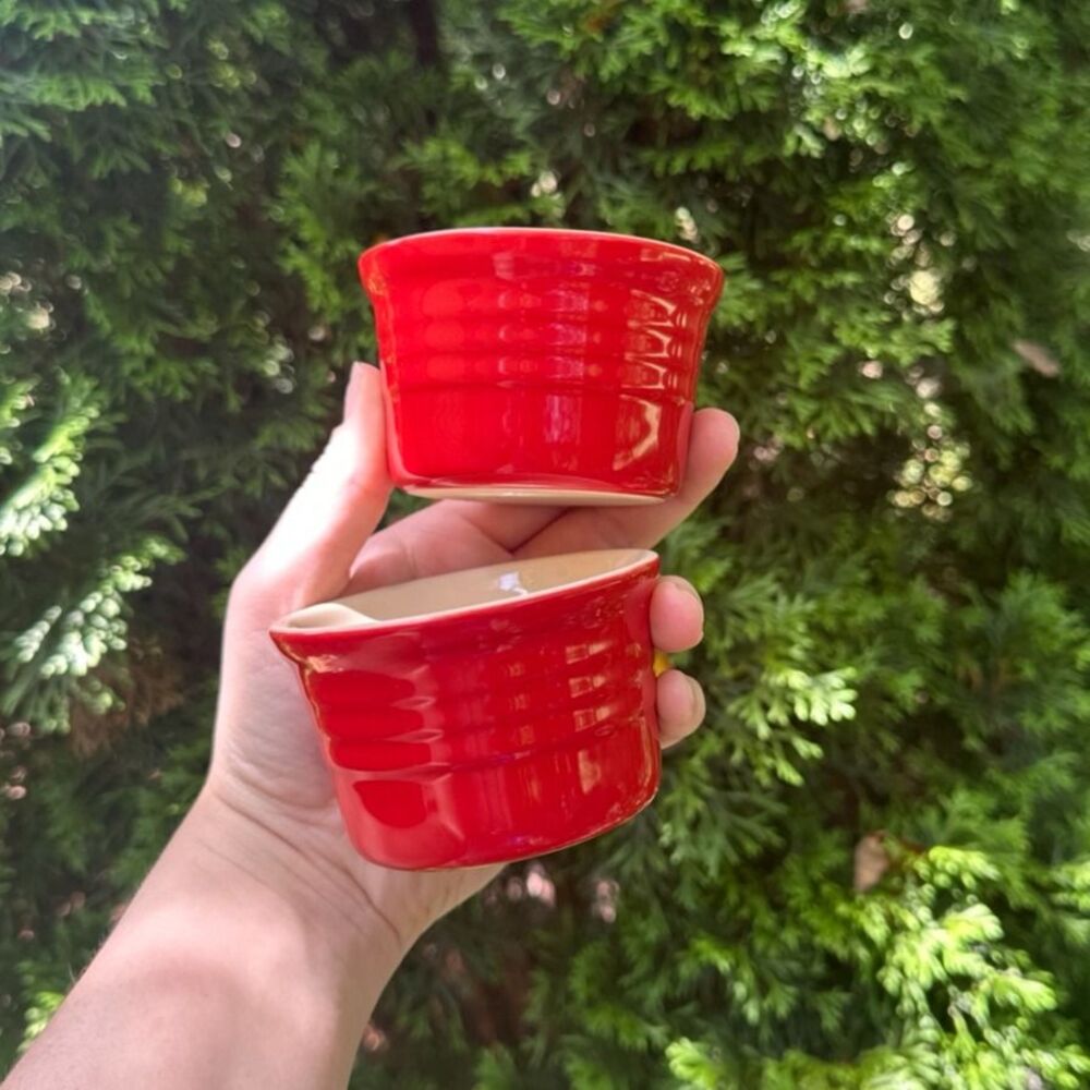 Le Creuset Stoneware Ramekins Set of 2 Classic Cerise (Cherry Red)